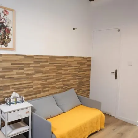 Pompidou Chic In Le Marais * Paris