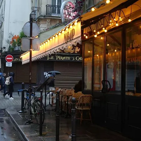 Appartement Pompidou Chic In Le Marais Paris