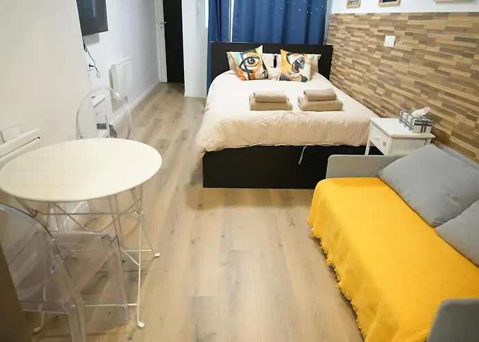 Lejlighed Pompidou Chic In Le Marais