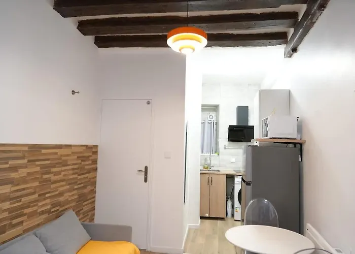 Pompidou Chic In Le Marais Апартаменты Париж