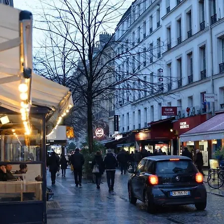 Pompidou Chic In Le Marais * 巴黎